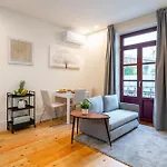 Plaza By Hostwise Apartment *
