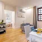 Plaza By Hostwise Apartment *