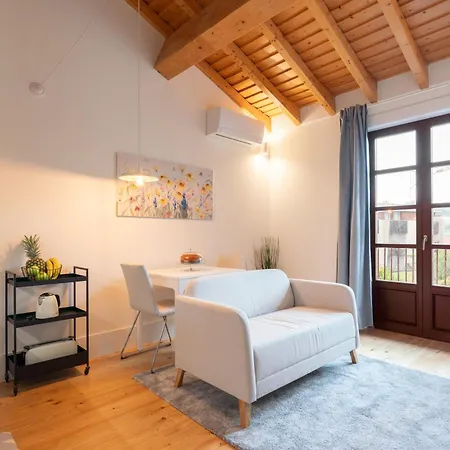 Appartamento Plaza By Hostwise