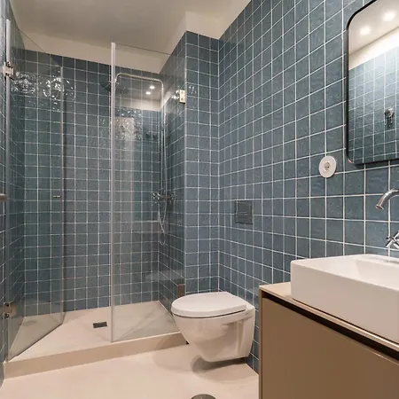 Plaza By Hostwise Guimarães