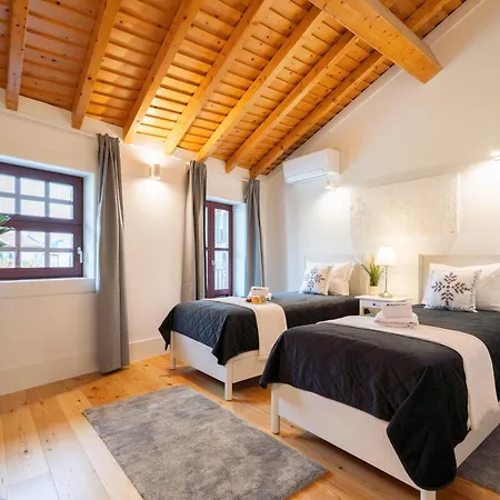 Plaza By Hostwise Apartment