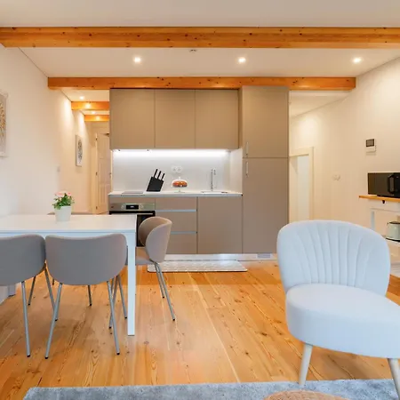 Apartament Plaza By Hostwise *