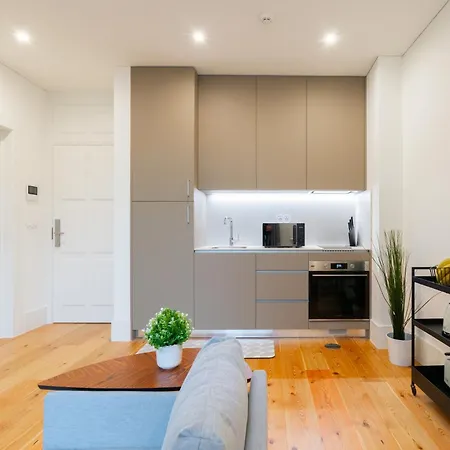 Hostwise - Modern & Stylish Building