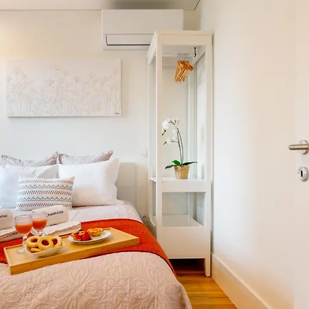 Hostwise - Modern & Stylish Building Apartman Guimarães