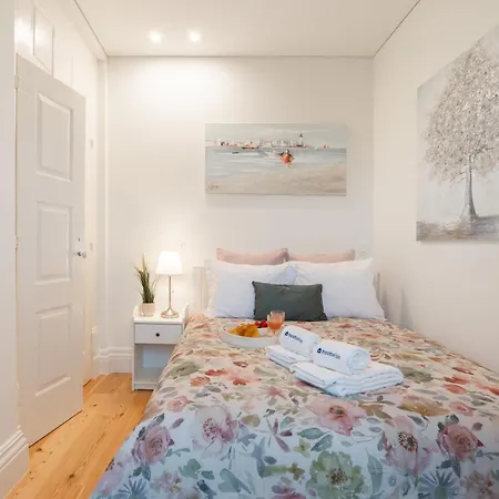 Hostwise - Modern & Stylish Building Apartman