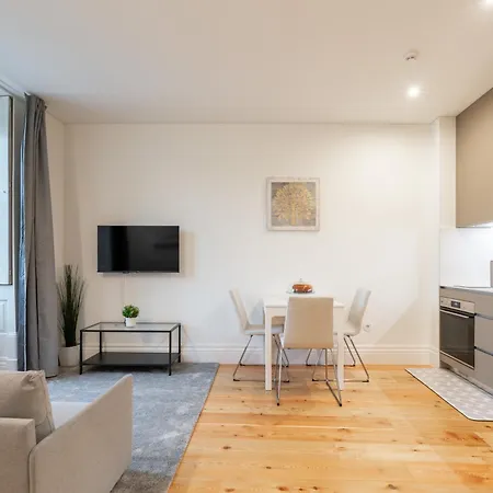 Plaza By Hostwise Apartament *