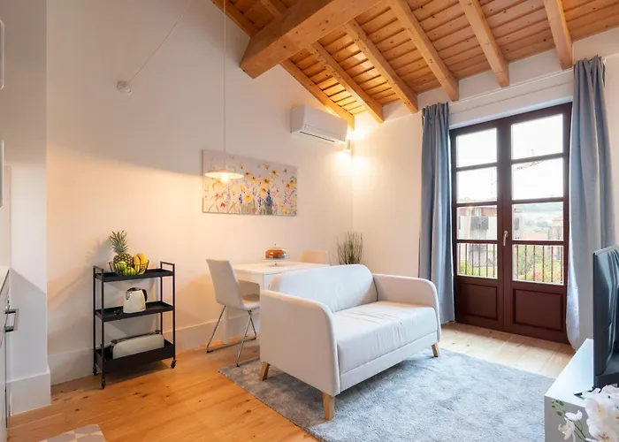 Apartment Plaza By Hostwise