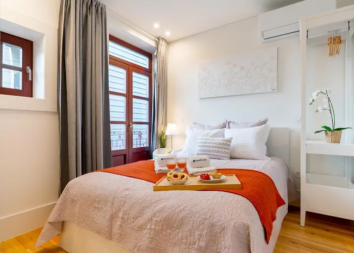 Plaza By Hostwise Apartment *